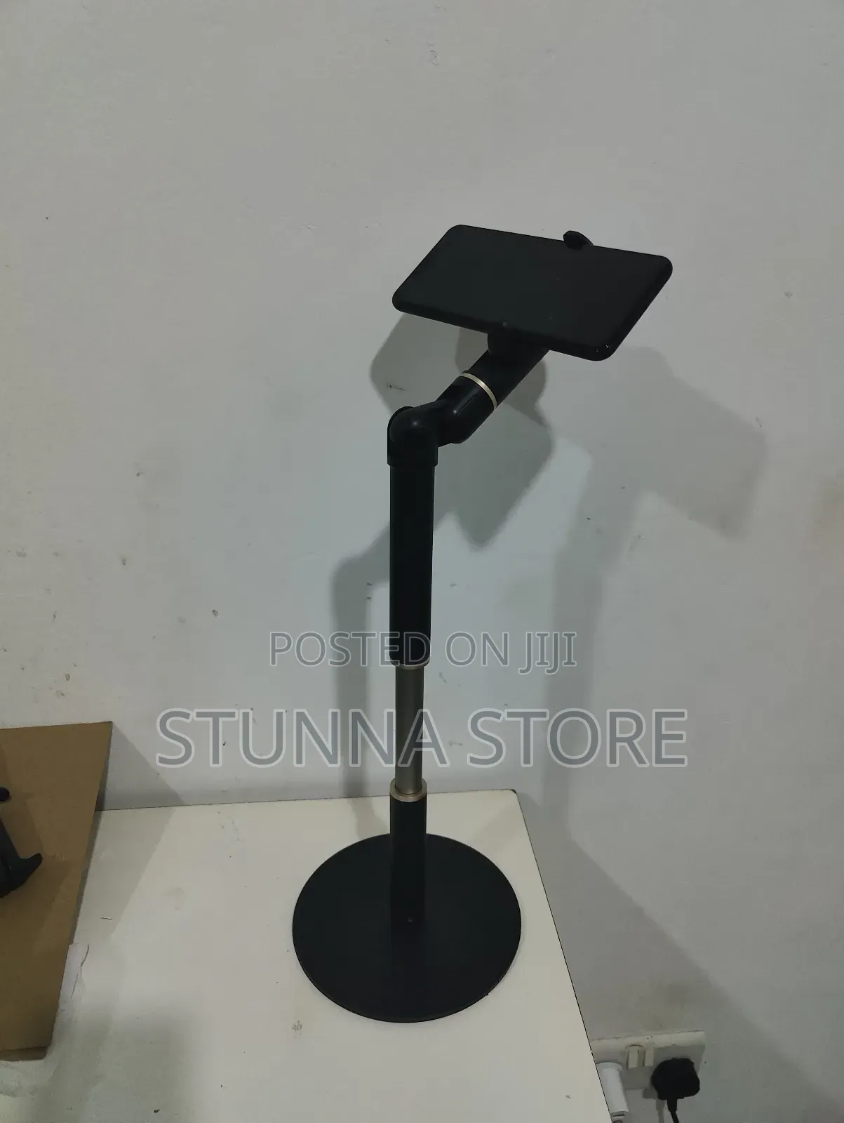 360° Desktop Stand