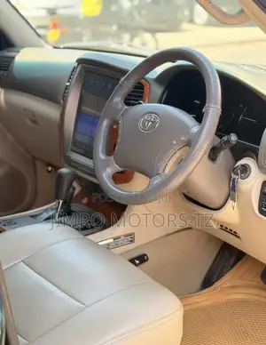 Toyota Land Cruiser 2006 Green