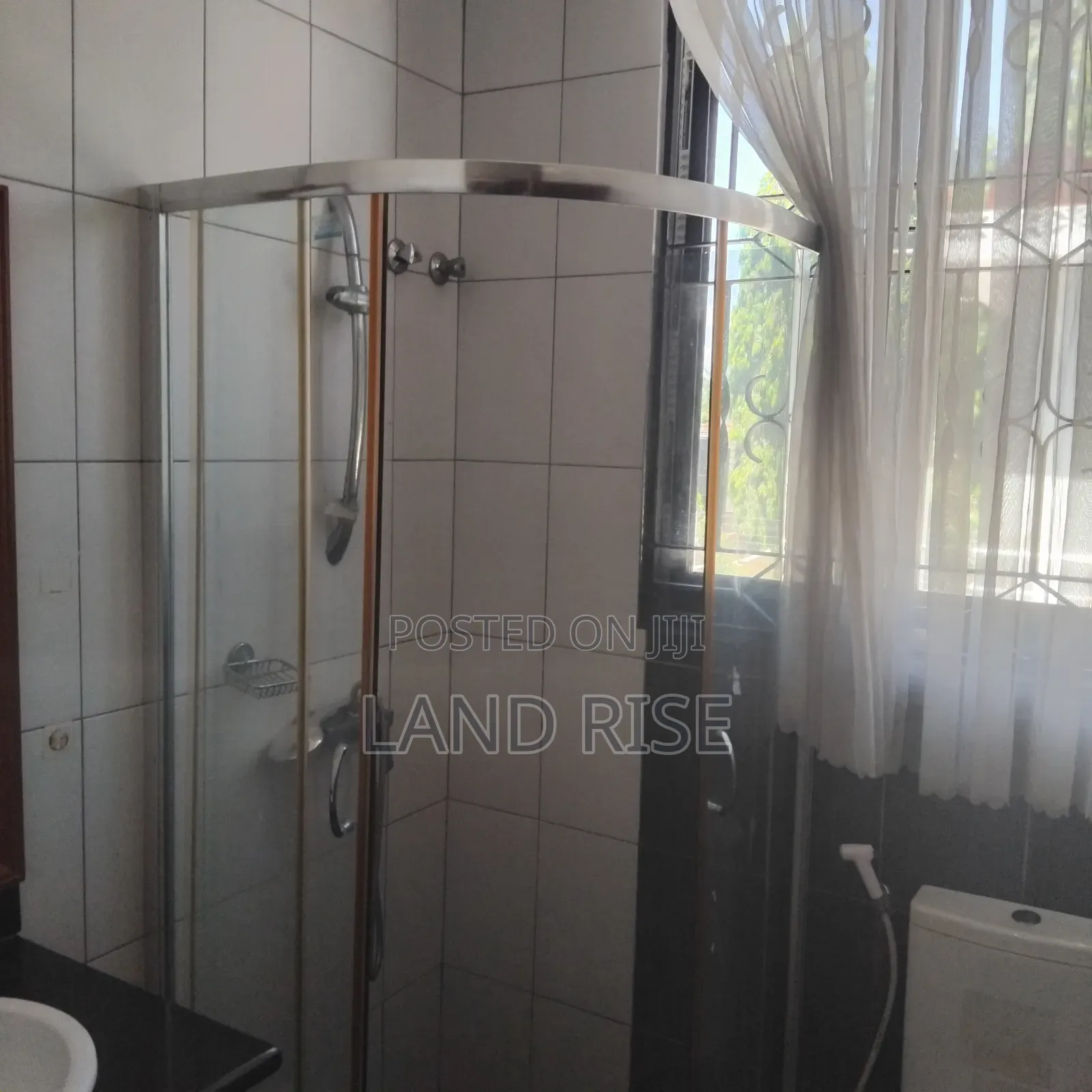 Furnished 6bdrm House in Mikocheni for rent