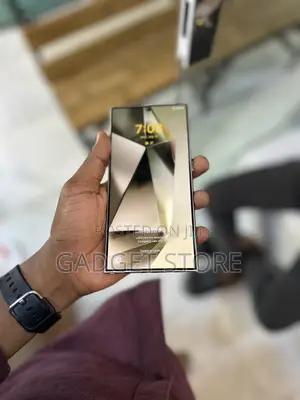Samsung Galaxy S24 Ultra 256 GB Gold