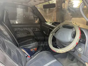 Toyota Land Cruiser Prado 2005 Silver