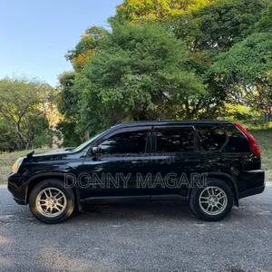 Nissan X-Trail 2011 Black