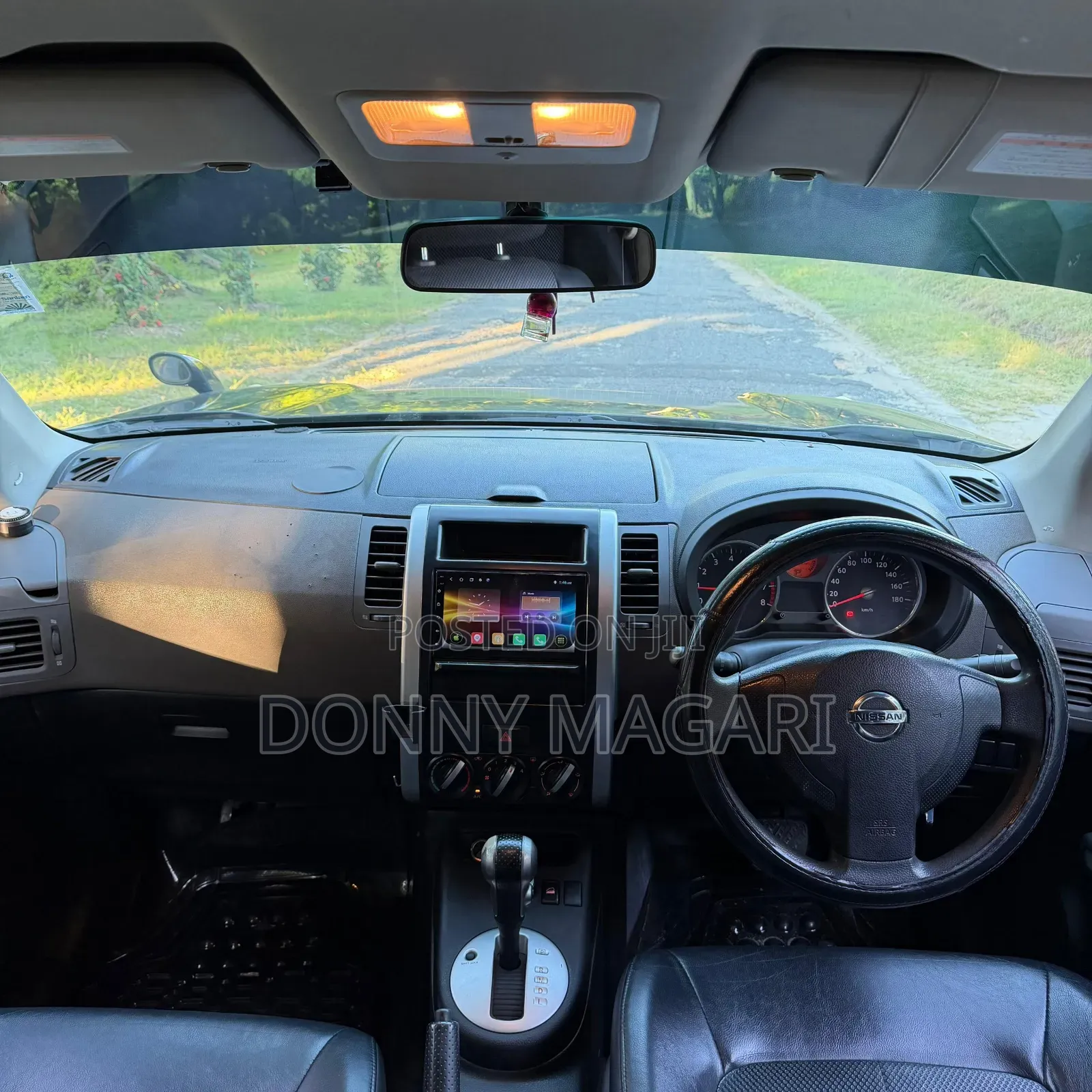 Nissan X-Trail 2011 Black