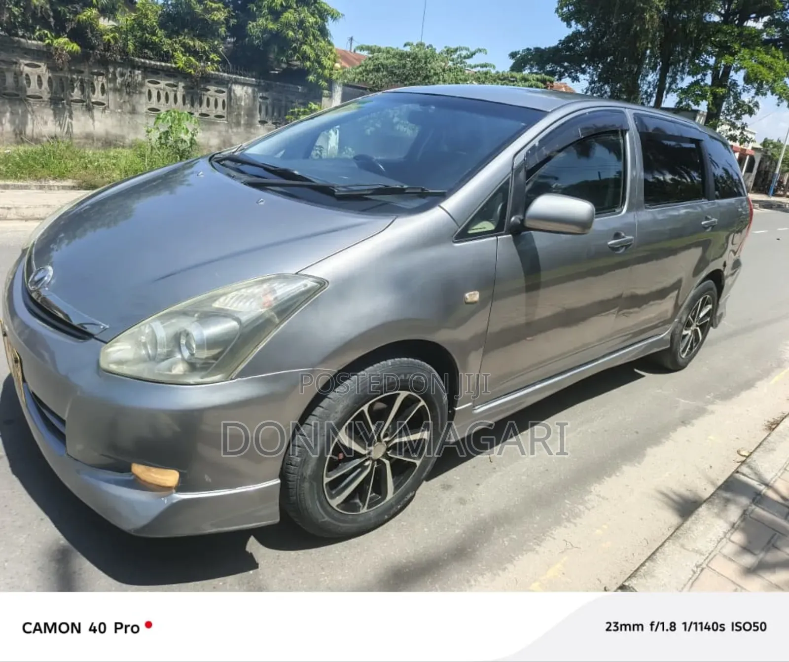 Toyota Wish 2005 Gray