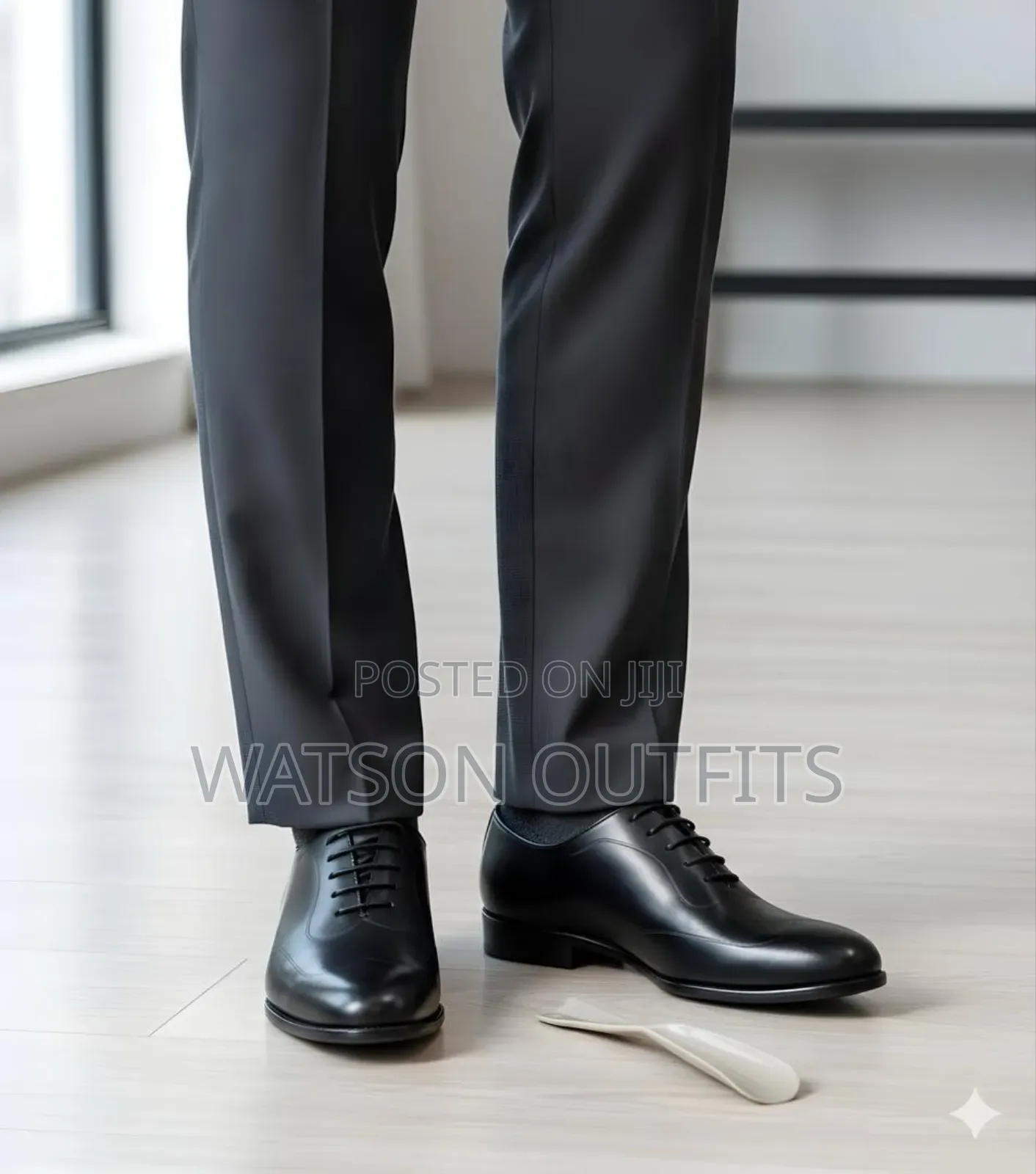 Viatu Vya Moka or Moccasins Vya Watu Wazima