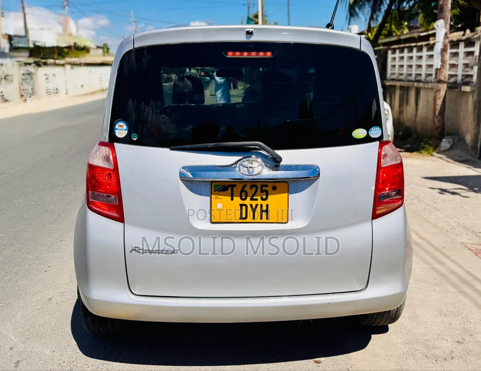 Toyota Ractis 2006 Silver