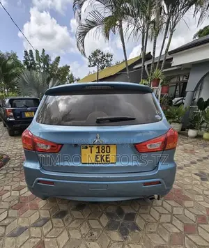 Mitsubishi RVR 2.0 2011 Blue