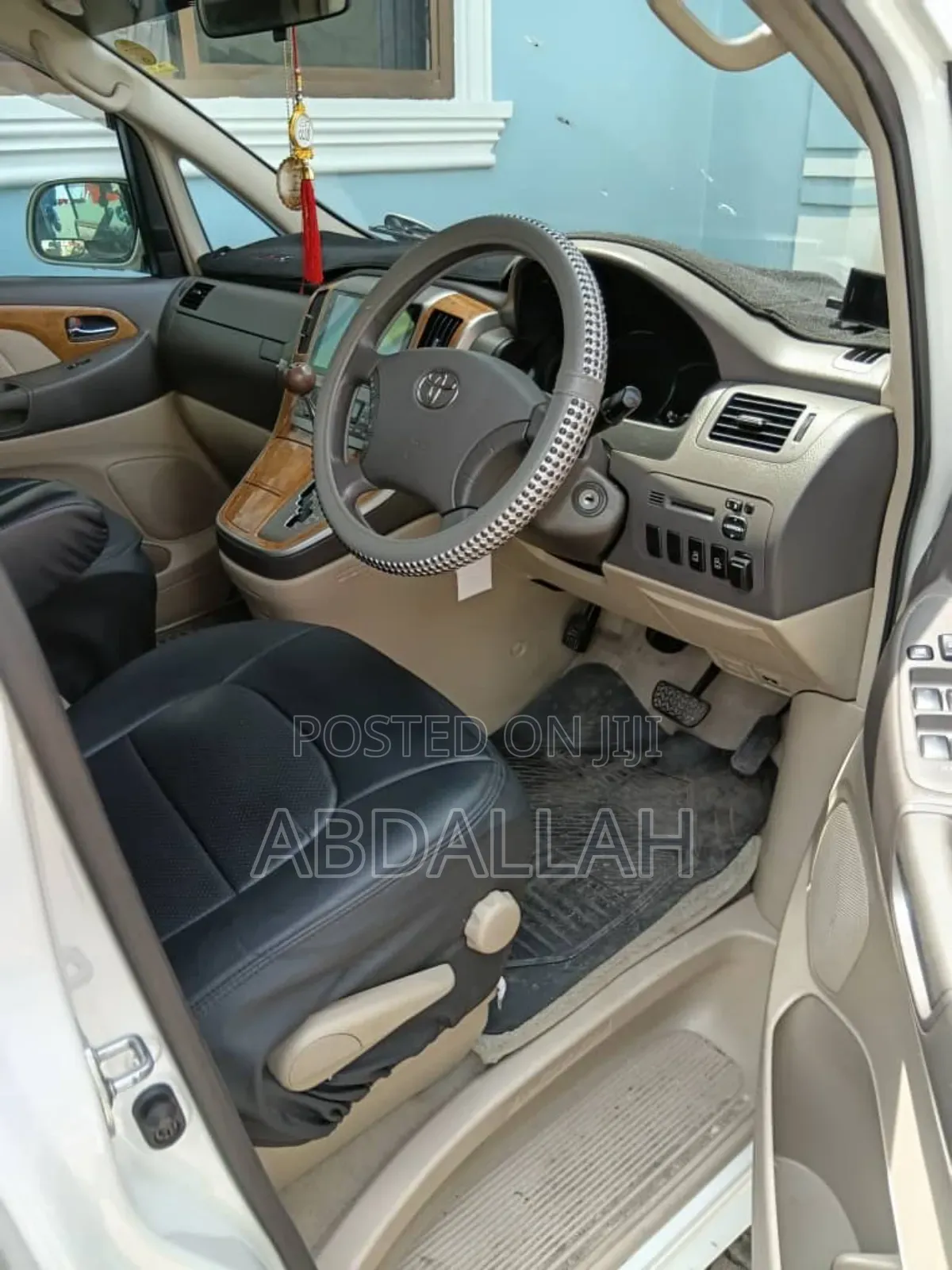 Toyota Alphard 2.4 Hybrid AWD 2007 White