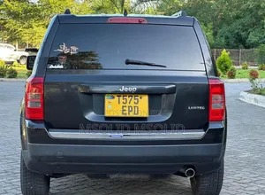 Jeep Patriot 2011 Black