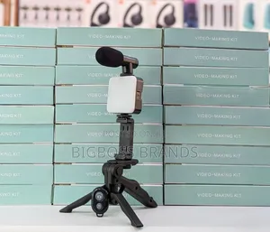 Video Making Kit Mic + Light + Holder Remote
