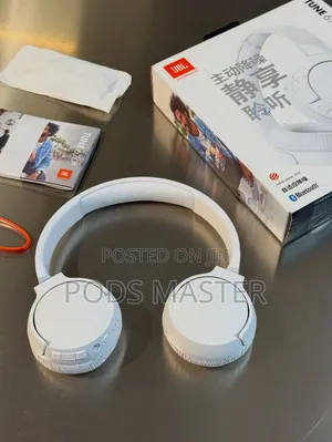 JBL Tune 670 Nc