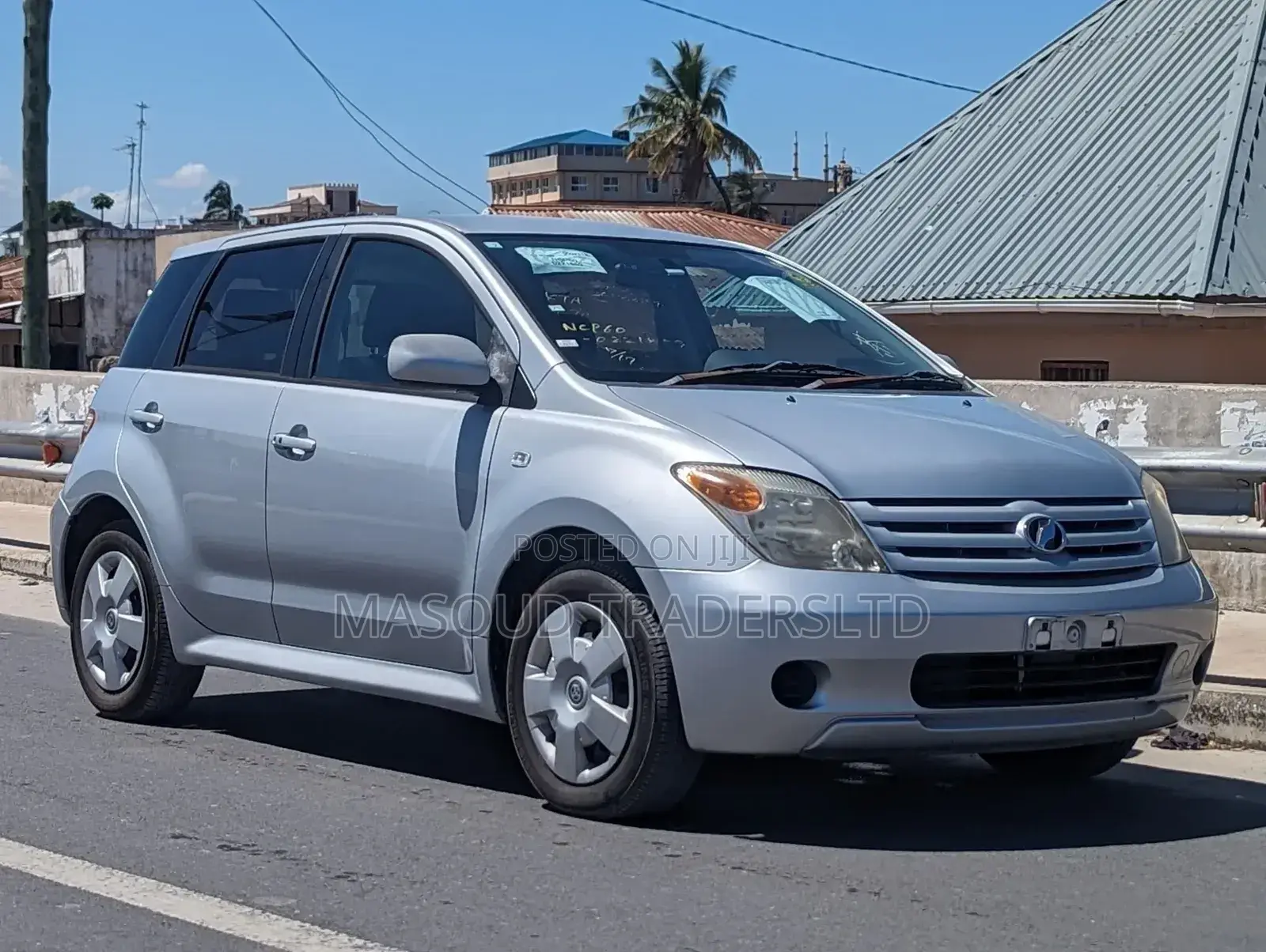 Toyota IST 2005 Silver