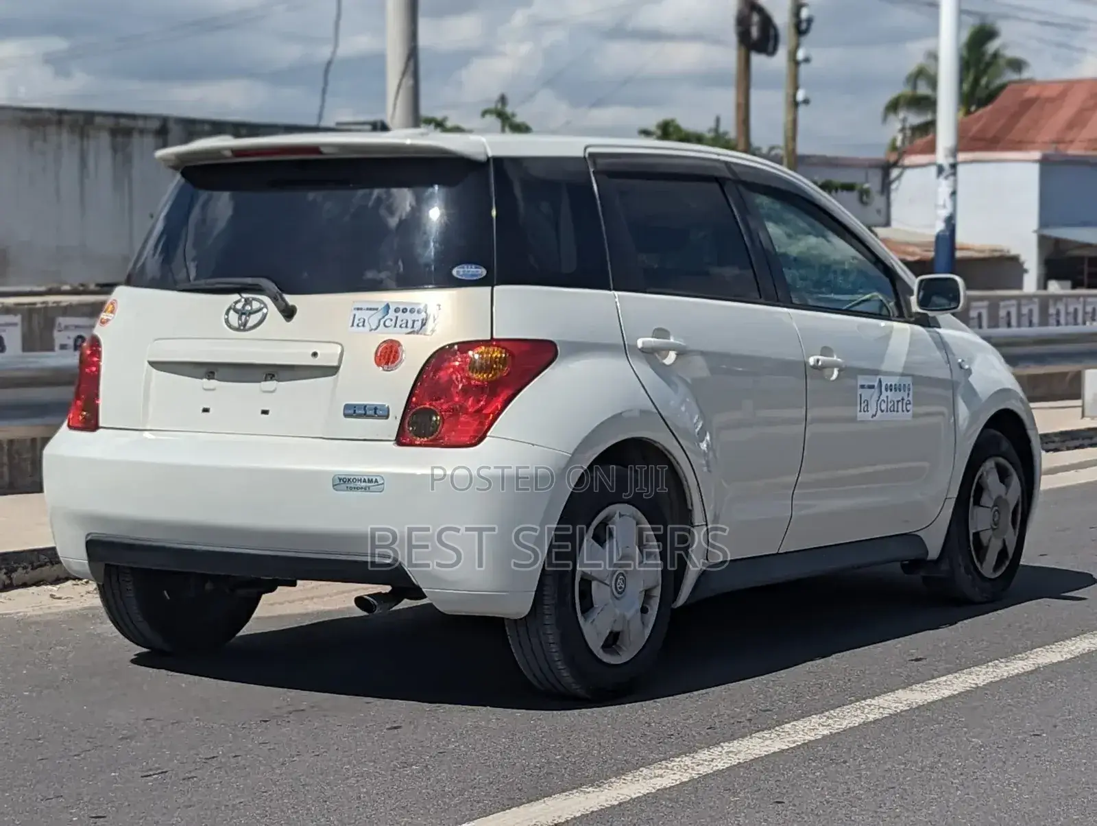 Toyota IST 2003 White
