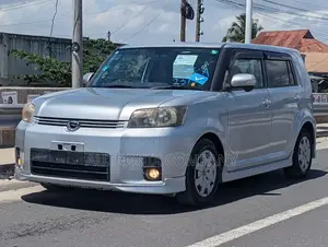 Toyota Corolla Rumion Hatchback 1.5 FWD 2007 Silver