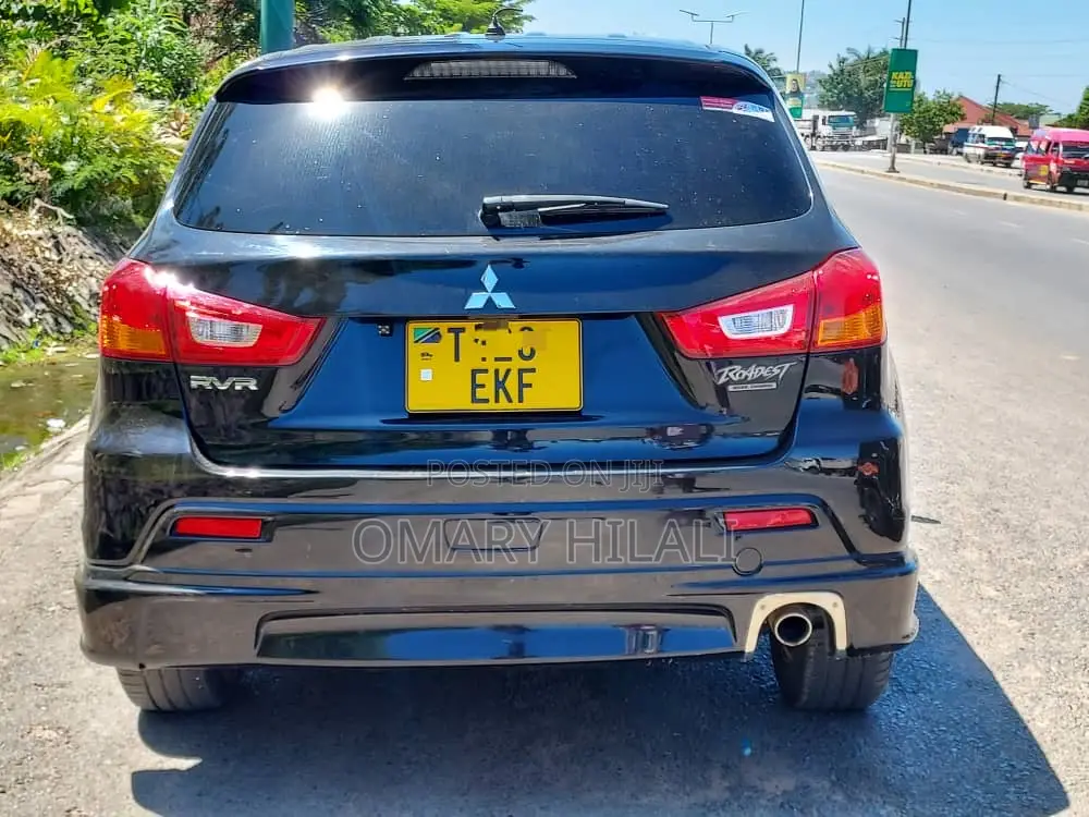 Mitsubishi RVR 2010 Black