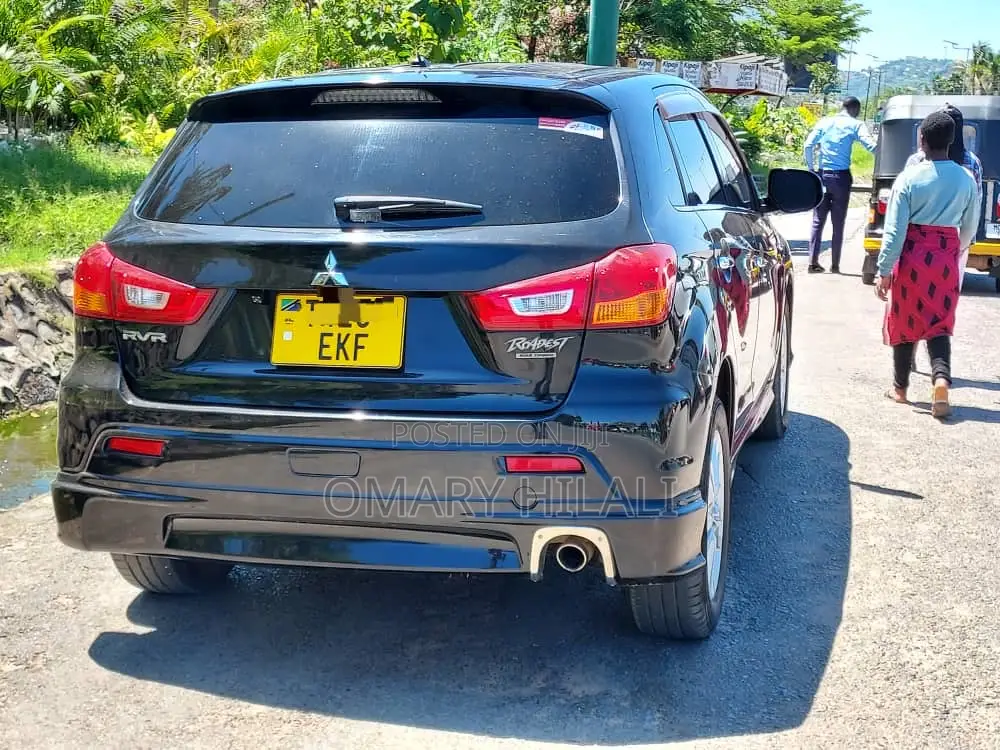 Mitsubishi RVR 2010 Black