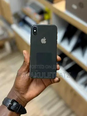 Apple iPhone X 64 GB Black