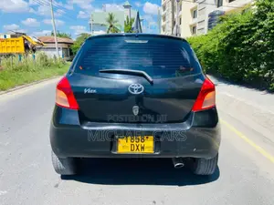 Toyota Vitz 2006 Black