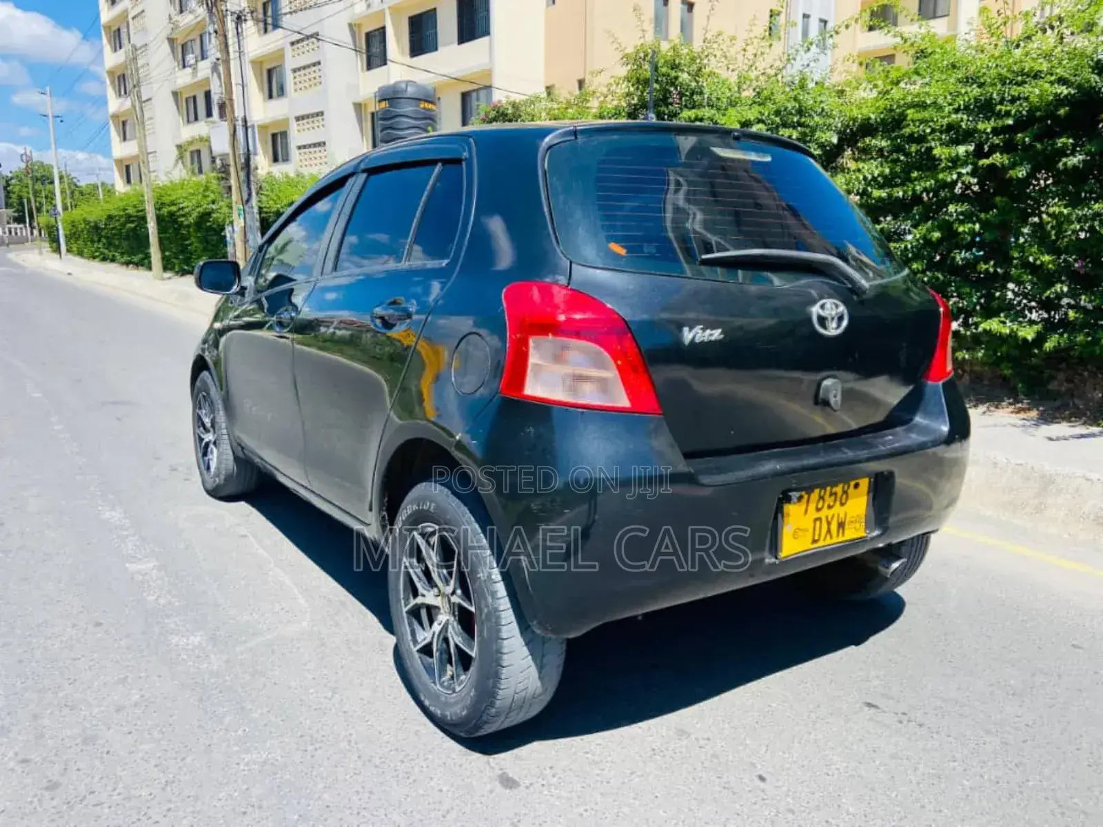 Toyota Vitz 2006 Black