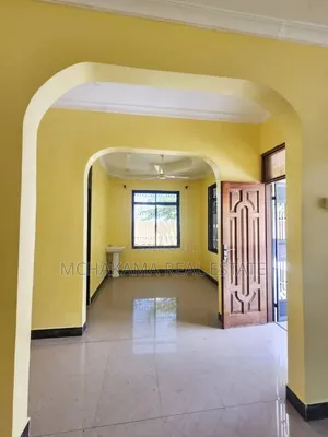 3bdrm House in Mchakama Real Estate, Mbezi for sale