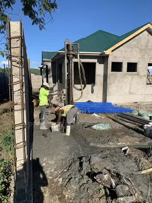Wachimbaji Visima Mashambani Na Majumbani