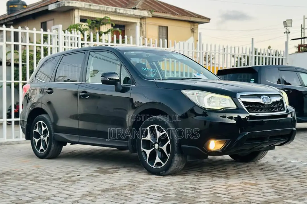 Subaru Forester 2.5X Premium 2013 Black
