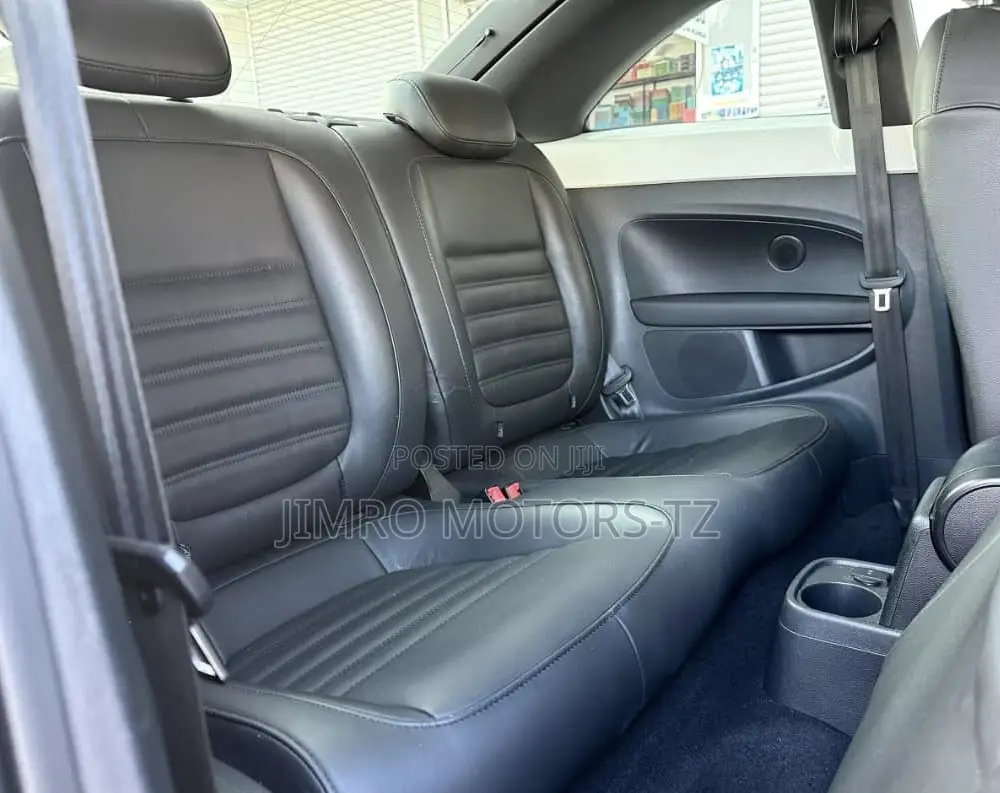 Volkswagen Beetle 2016 White