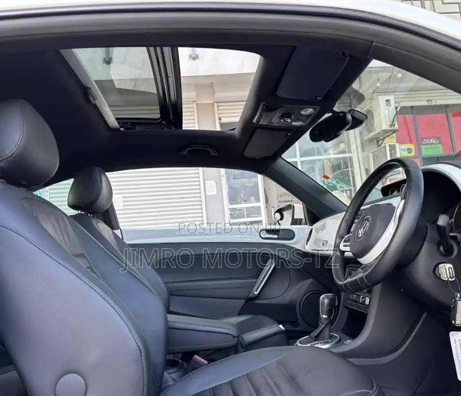 Volkswagen Beetle 2016 White