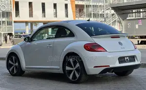 Volkswagen Beetle 2016 White