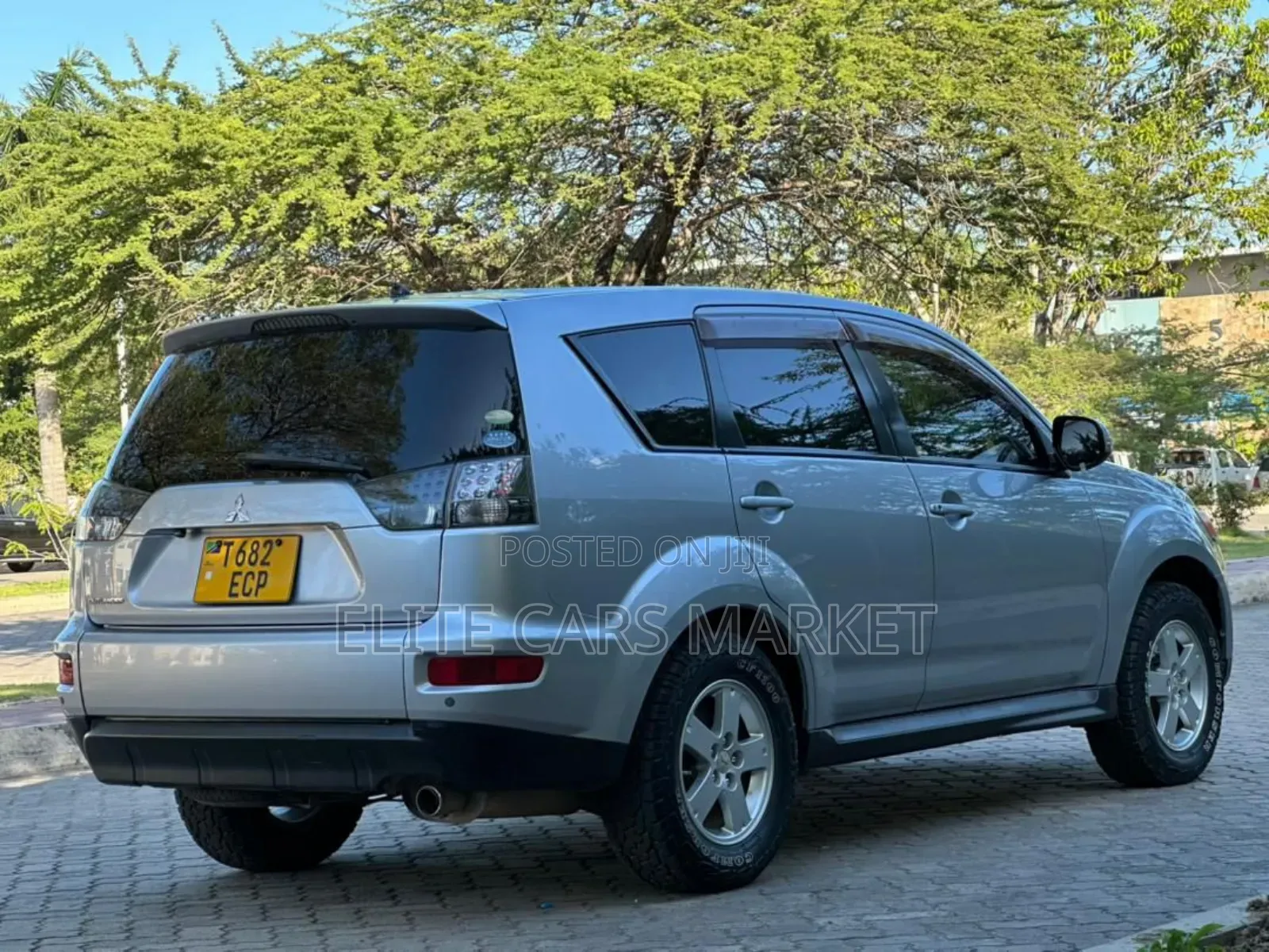 Mitsubishi Outlander 2008 Gray