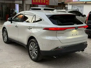 Toyota Harrier 2021 White