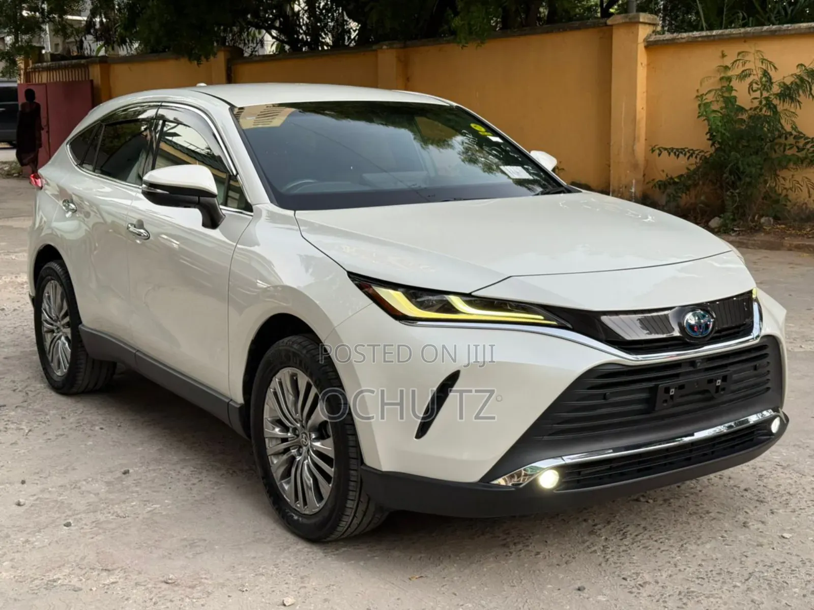 Toyota Harrier 2021 White