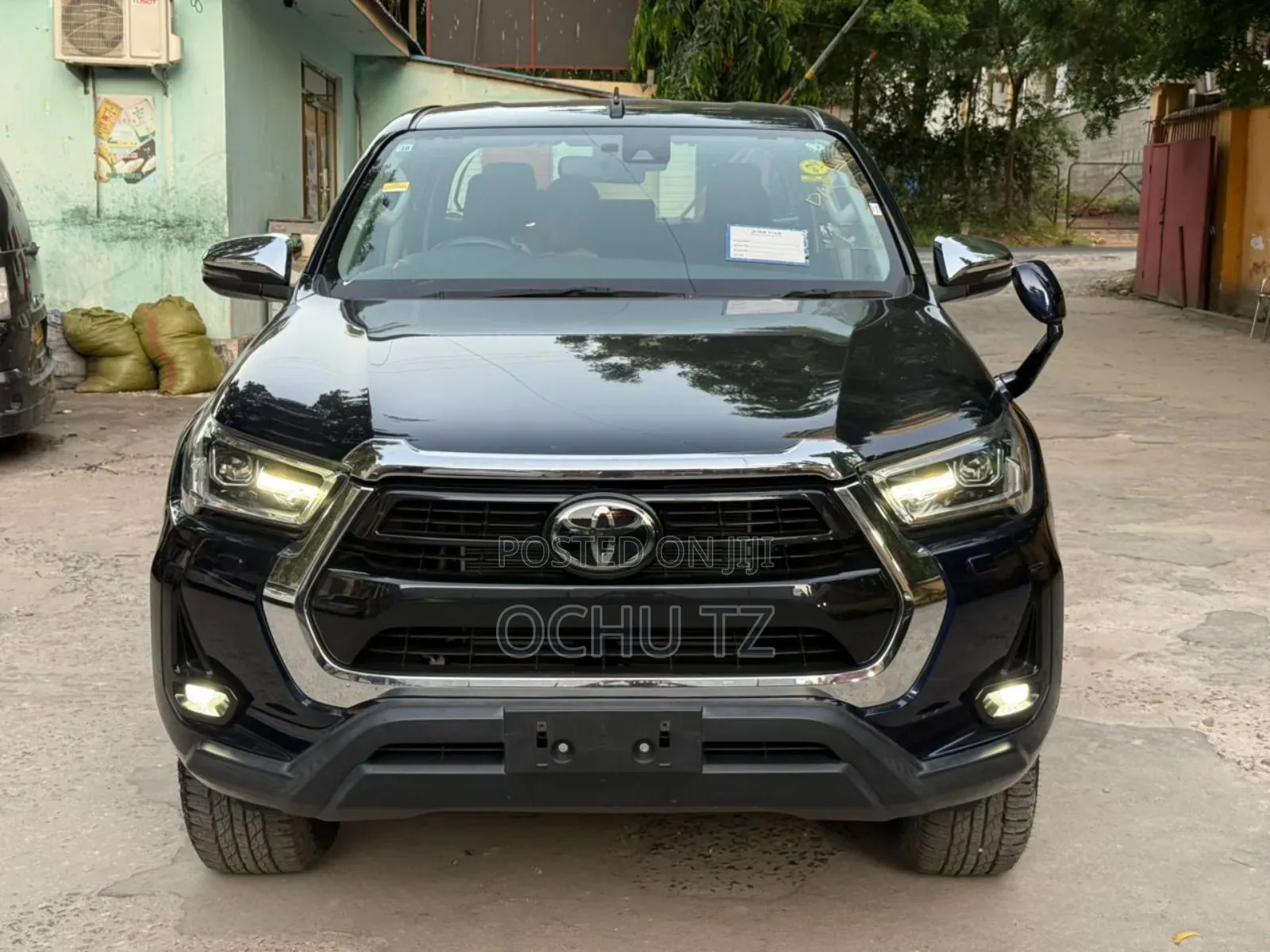 Toyota Hilux 2021 Blue