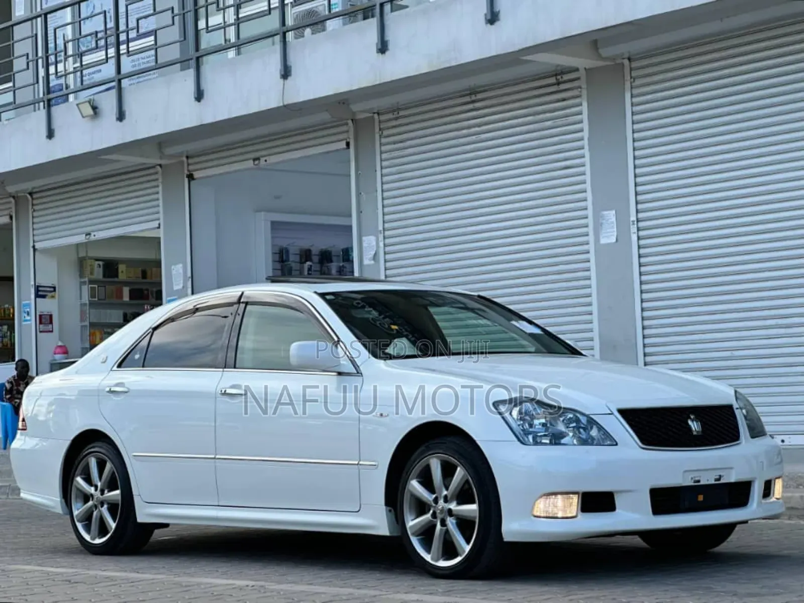 Toyota Crown 2006 White