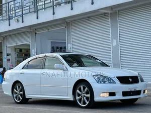 Toyota Crown 2006 White