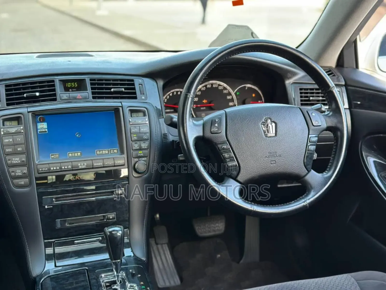 Toyota Crown 2006 White