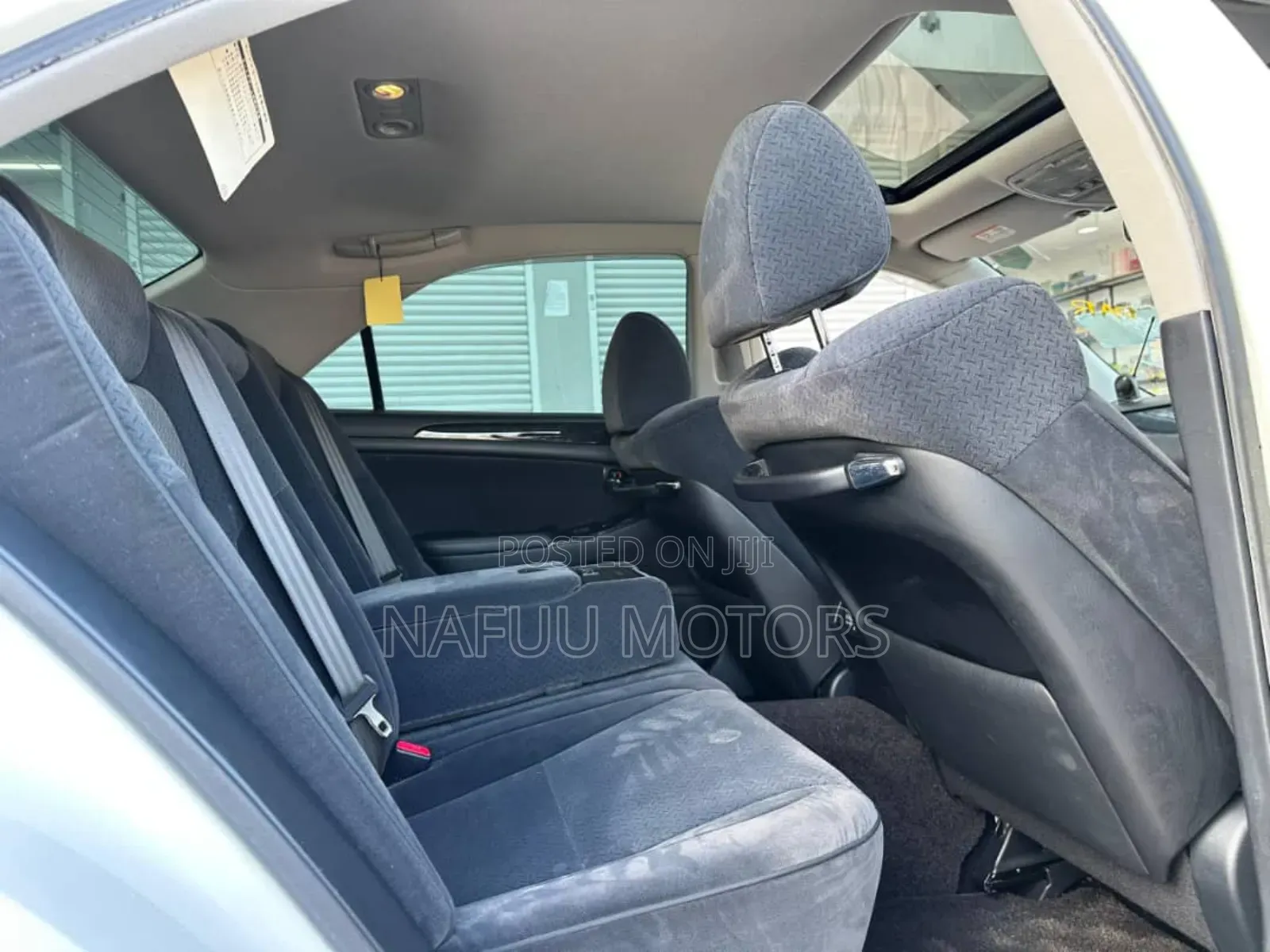 Toyota Crown 2006 White