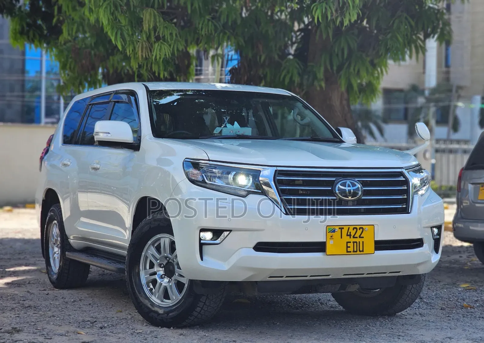 Toyota Land Cruiser 2018 White