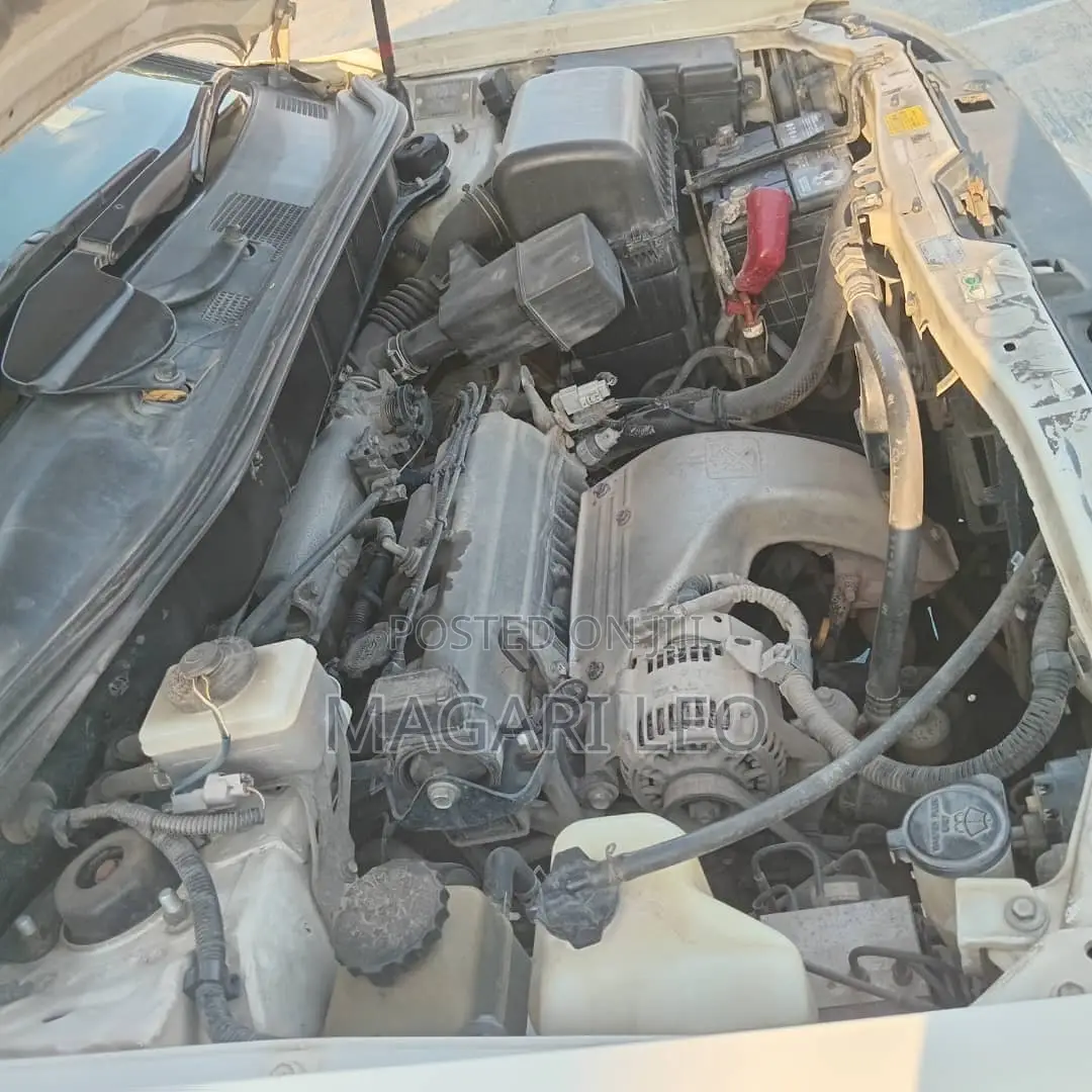 Toyota Harrier 2002 Pearl