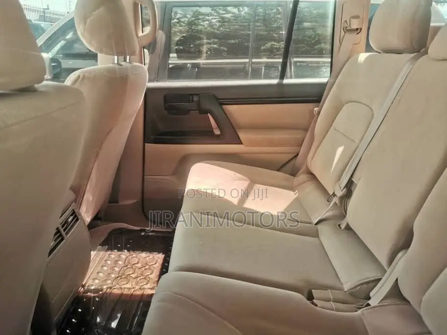 Toyota Land Cruiser 4.5 V8 VXR 2014 Gold