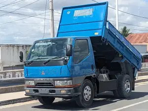 Mitsubishi Canter 1998 Blue