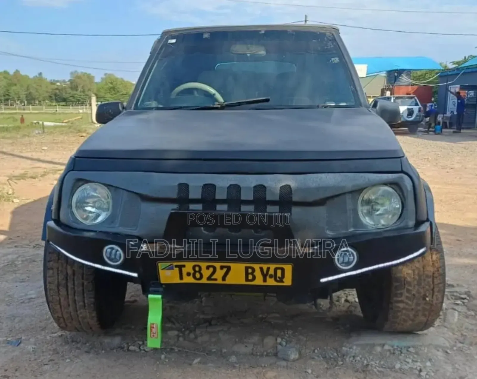 Suzuki Escudo 2000 Matt Black