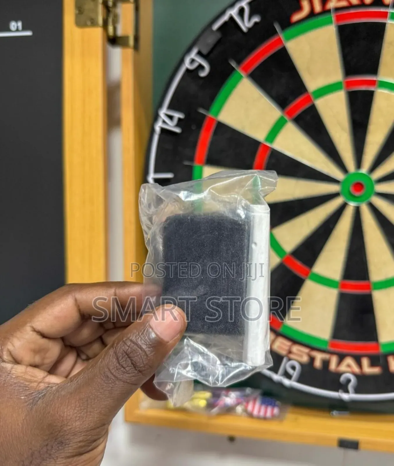 Pro Dartboard Cabinet Set – Premium Game Set for Home Competition