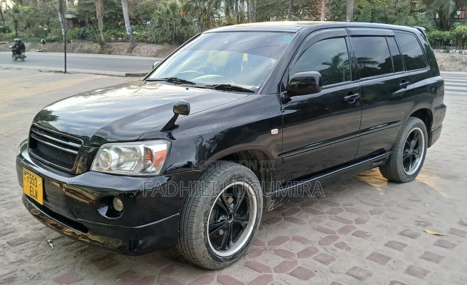 Toyota Kluger 2004 Black