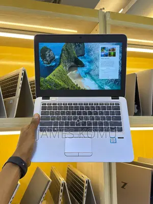 Laptop HP EliteBook 820 G3 8GB Intel Core I7 SSD 256GB