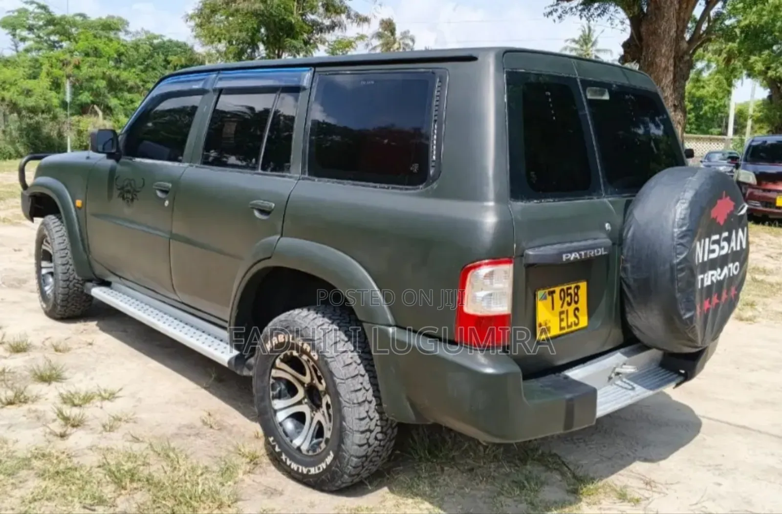 Nissan Patrol 2000 Green