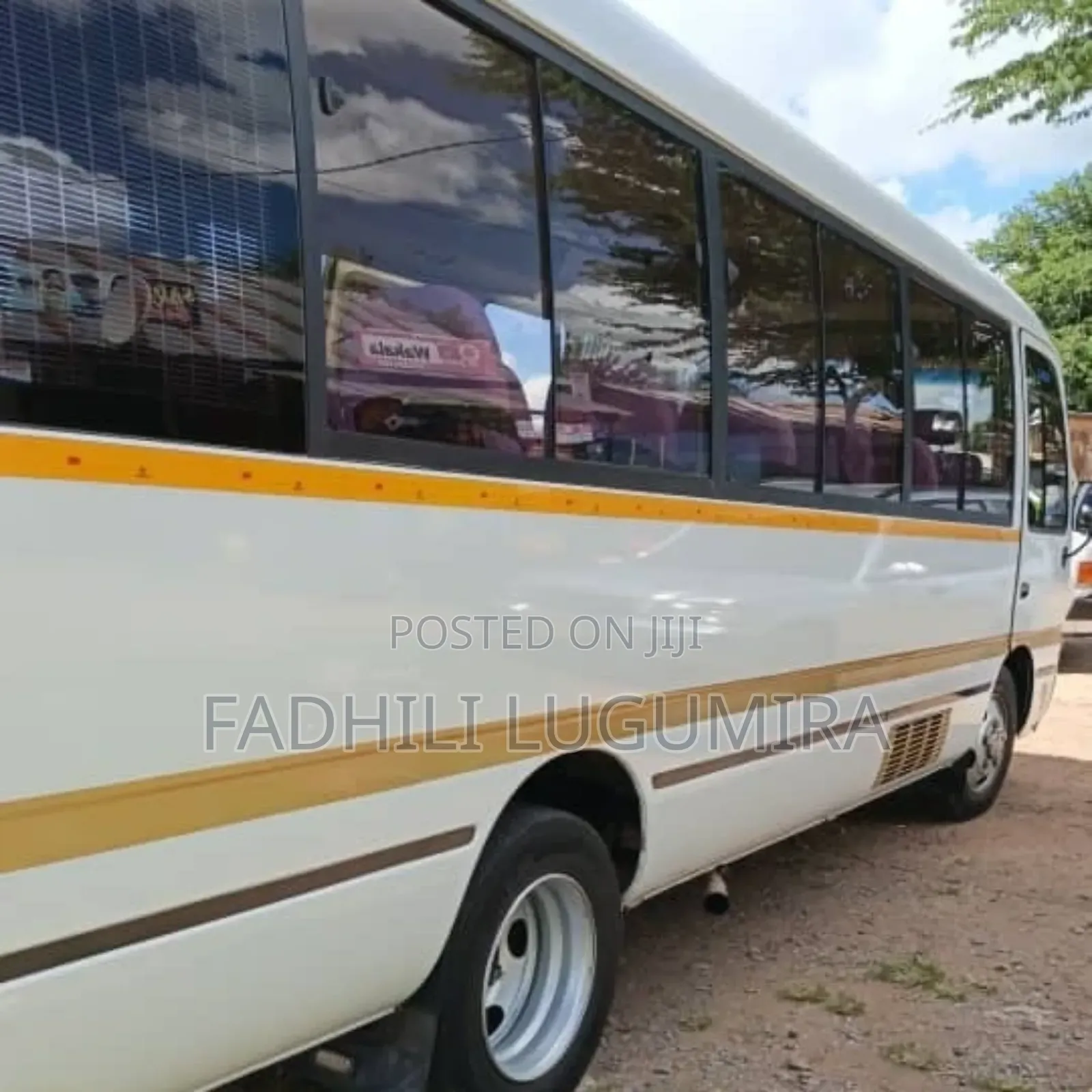 Toyota Coaster 1999 White