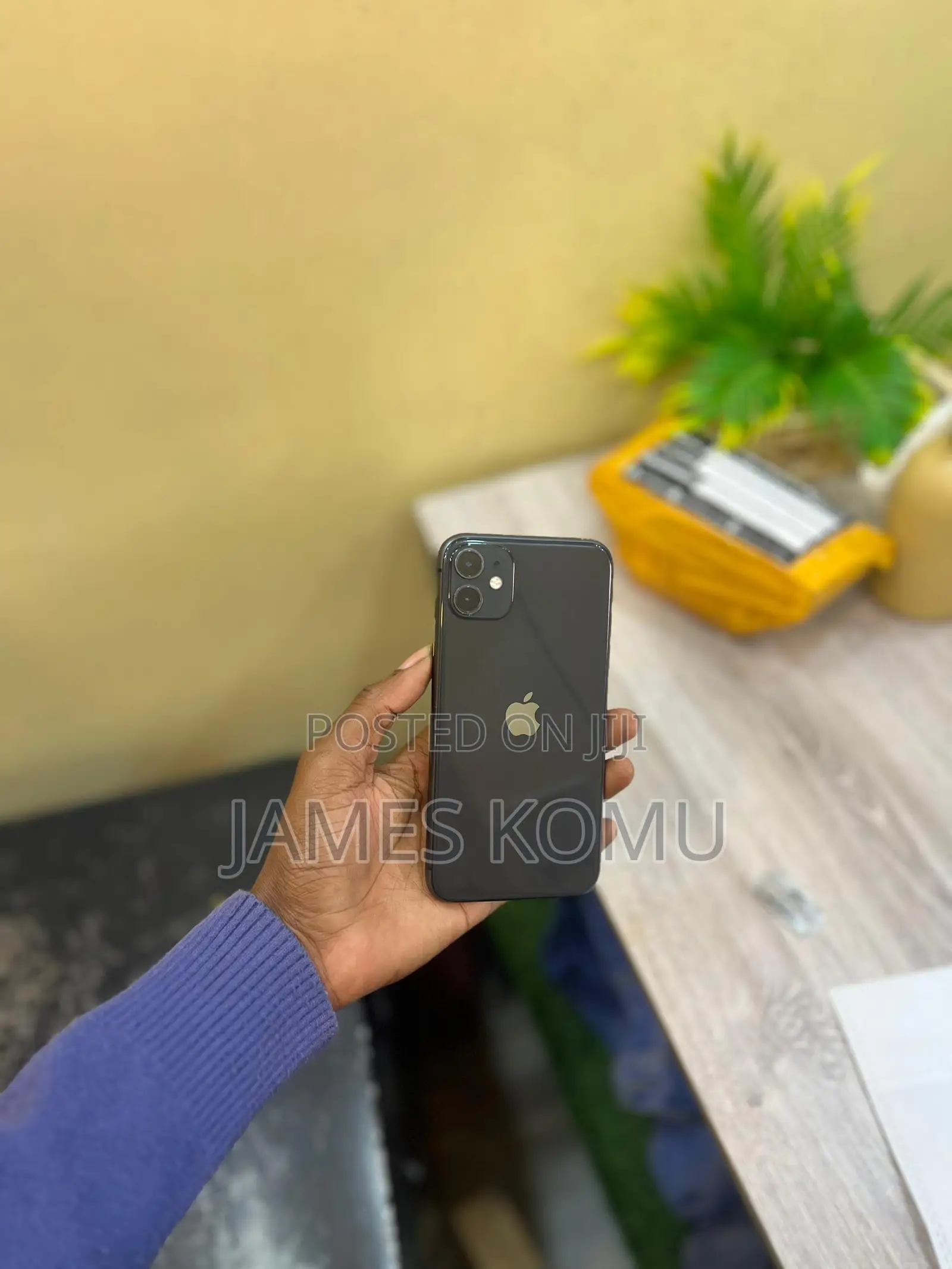 Apple iPhone 11 64 GB Black