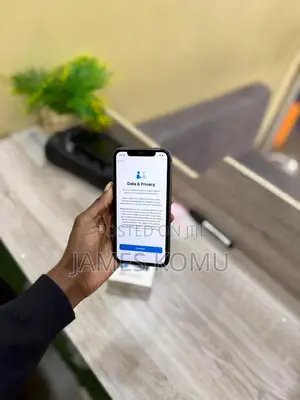Apple iPhone 11 64 GB Black
