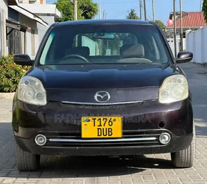 Mazda Verisa 2004 Maroon